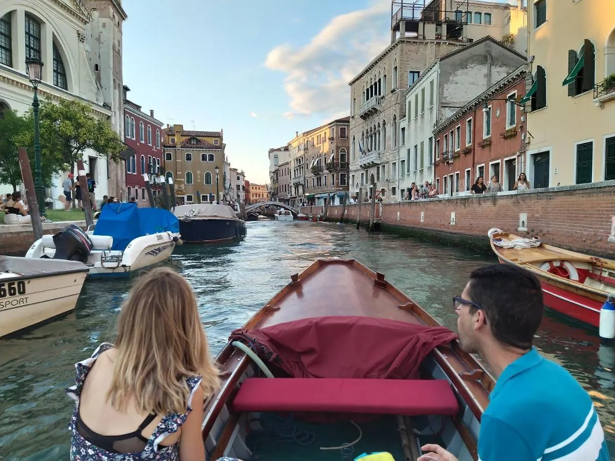 Apartment Historical Flat In Cannaregio, Venezia Italy